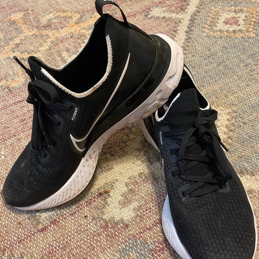 Nike Infinity React 10.5